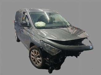 demontáž osobní automobily Ford Transit Connect Transit Connect, Van, 2024 2.0 EcoBlue 2024/8