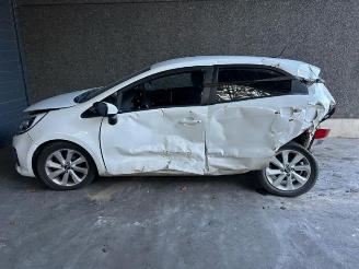 Kia Rio Rio III (UB), Hatchback, 2011 / 2017 1.1 CRDi VGT 12V picture 2