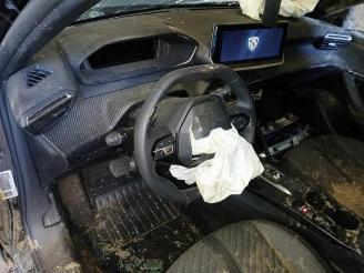 Peugeot 2008 2008 (UD/UK/UR/US/UX), MPV, 2019 1.2 VTi 12V PureTech 130 picture 11