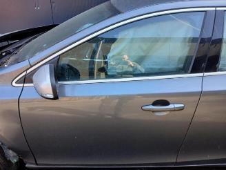 Volvo V-40 V40 (MV), Hatchback 5-drs, 2012 / 2019 2.0 D2 16V picture 10