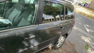 Opel Zafira Zafira (M75), MPV, 2005 / 2015 1.7 CDTi 16V picture 8