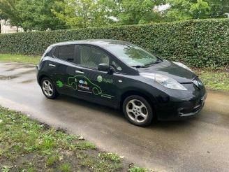 Nissan Leaf Leaf (ZE0), Hatchback, 2010 / 2017 Leaf picture 5