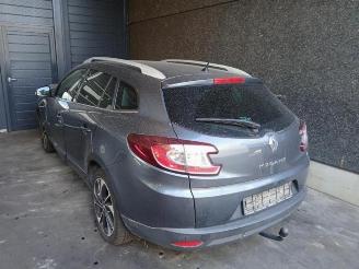 demontáž osobní automobily Renault Mégane Megane III Grandtour (KZ), Combi 5-drs, 2008 / 2016 1.2 16V TCE 130 2015/5