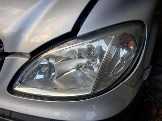 Mercedes Vito Vito (639.6), Van, 2003 / 2014 2.2 111 CDI 16V picture 3