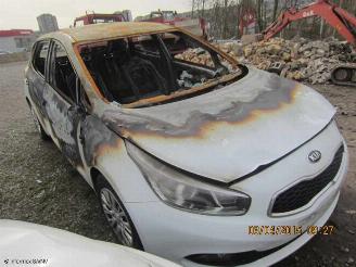 demontáž osobní automobily Kia Cee d 1400  diesel 2013/1