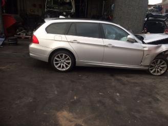 Auto incidentate BMW 3-serie 3 serie Touring (E91) XDRIVE 2012/1