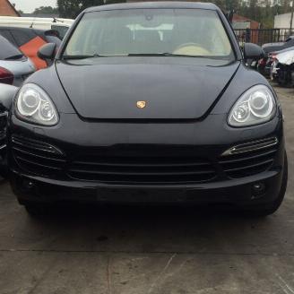 demontáž osobní automobily Porsche Cayenne  2012/1