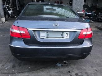 disassembly passenger cars Mercedes E-klasse EW212 - DIESEL - 2200 CC - AUTOMAAT 2011/1