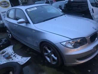 Auto da rottamare BMW 1-serie 116I  - 6VIT 2009/1