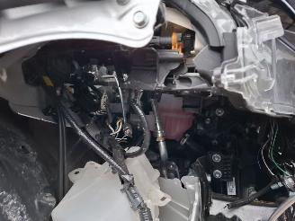 Toyota Yaris Cross yaris cross 2024 hybride INCL BTW/VAT Automaat first edition groot navi 12950km airbags ok picture 13