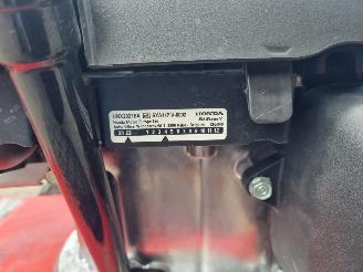 Overige  Honda Veegmachine GCV170 picture 5