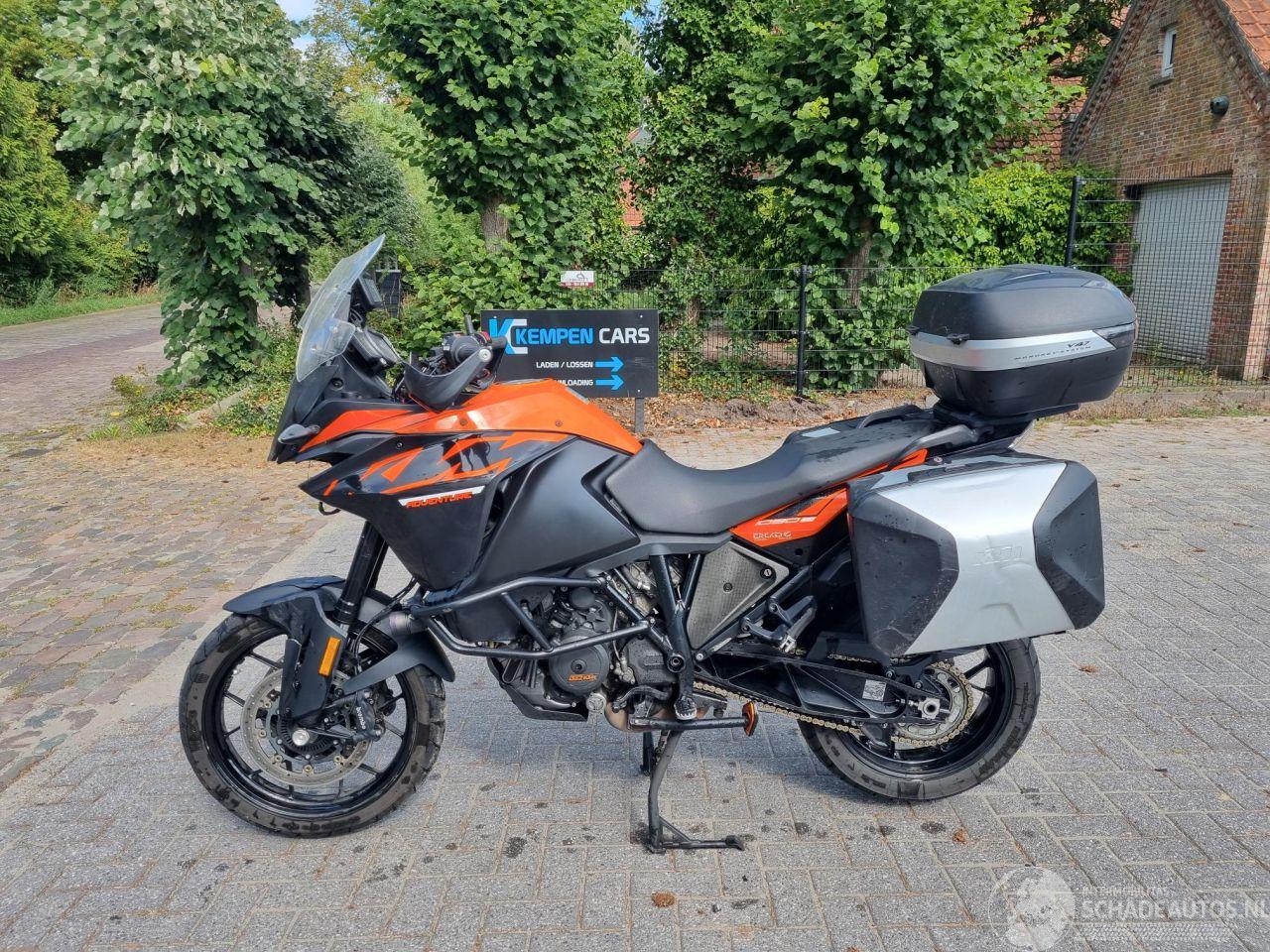 KTM  1090 Adventure L Garmin Koffers Handvatverw.