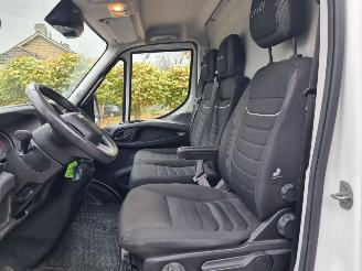 Iveco Daily 35-140 Hi-Matic Airco Navi picture 14