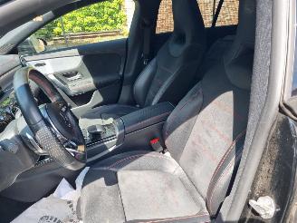Mercedes Cla-klasse CLA 200 DCT AMG Line Led Stoelver Navi picture 13