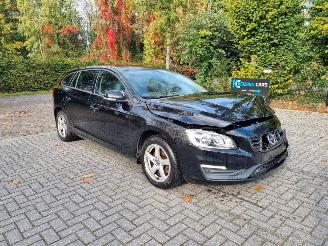 škoda osobní automobily Volvo V-60 D2 2.0 88KW Airco Navi 2017/2