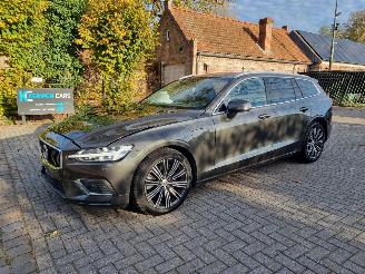 Auto incidentate Volvo V-60 T6 Plugin Hybr Navi Stoelverw. 2021/8