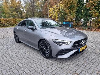 Voiture accidenté Mercedes Cla-klasse 180 AMG Line Pano Head Up VOL 2024/11
