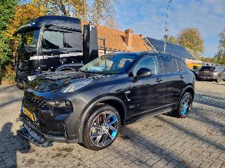 Unfallwagen Lynk & Co 01 Plugin Hybr Navi Pano 2023/1