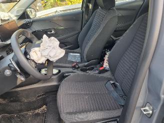 Peugeot 208 1.2 Hybr. Aut. Navi Stoelverw picture 16