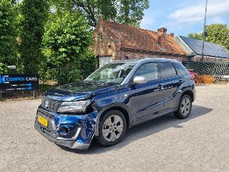 Vaurioauto  passenger cars Suzuki Vitara 1.4 Boosterjet Hybrid Stoelverw. 2024/4