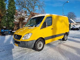 krockskadad bil auto Mercedes Sprinter 310 CDI 2011/4