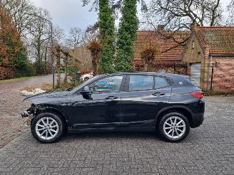 BMW X2 Sdrive 16d Aut. Navi Led Camera picture 2