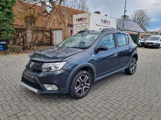 uszkodzony samochody osobowe Dacia Sandero BlueDCI 95 Klima Navi 2021/1
