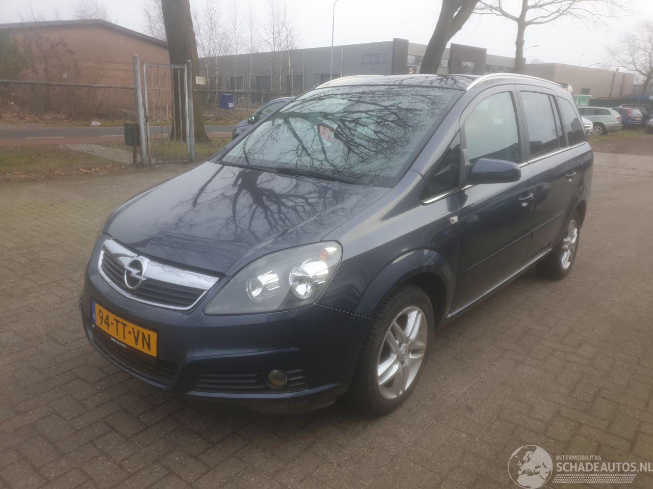 Opel Zafira 