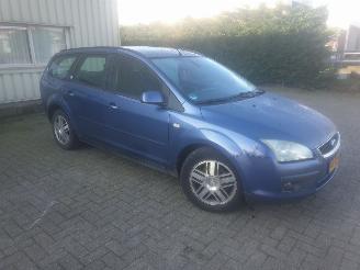 škoda osobní automobily Ford Focus 1.6 ghia 2005/1