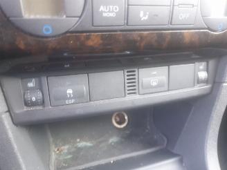 Ford Focus 1.6 ghia picture 12