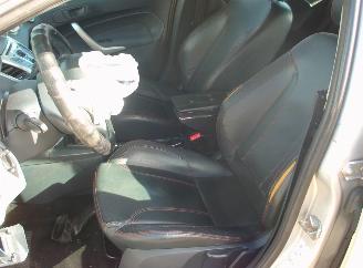 Ford Fiesta 1.6 tdci econetic picture 6