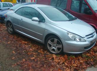 Vrakbiler auto Peugeot 307 cc 2005/1