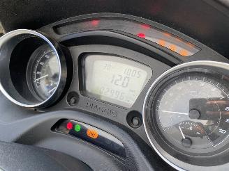 Piaggio MP3 300 HSE picture 8