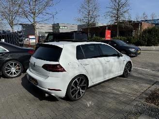 Volkswagen Golf 2.0 TSI GTI MATRIX/PANO/NAVI/VIRTUAL/ACC/KEYLESS VOL picture 6