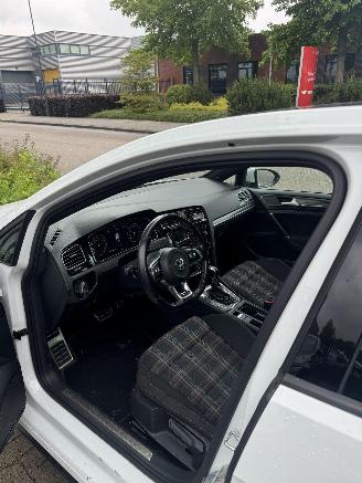 Volkswagen Golf 2.0 TSI GTI MATRIX/PANO/NAVI/VIRTUAL/ACC/KEYLESS VOL picture 10
