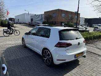 Volkswagen Golf 2.0 TSI GTI MATRIX/PANO/NAVI/VIRTUAL/ACC/KEYLESS VOL picture 4