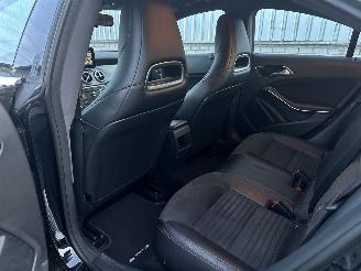 Mercedes Cla-klasse AMG CLA180 / NAVI / LED / ALCANTARA / PDC / MFS picture 8