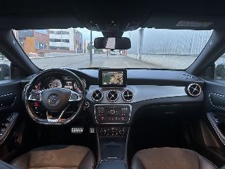Mercedes Cla-klasse AMG CLA180 / NAVI / LED / ALCANTARA / PDC / MFS picture 10