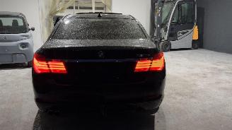 BMW 7-serie 730d/PANO/MEMORY/HEAD-UP/VENTILATIE/4xSTOELVERW./XENON-LED/FULL-ASSIST/TREKHAAK/VOL! picture 7