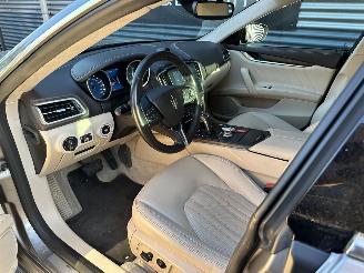 Maserati Ghibli 3.0 V6 Q4 Gran-Lusso Aut / SOFT-CLOSE / MINIMAL DAMAGE picture 8