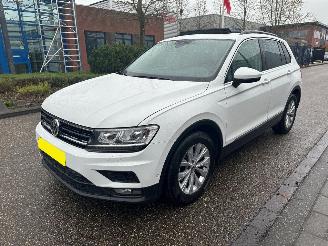Volkswagen Tiguan 1.4 TSI ACT/PANO/LEDER/CAMERA/TREKHAAK/VOL 2016/11