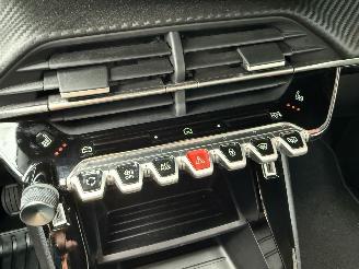 Peugeot 2008 NEW MODEL! 1.2 Turbo 101PK Active picture 25