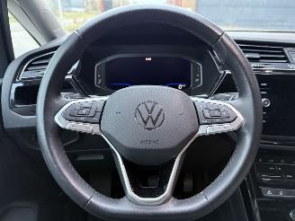 Volkswagen Touran FACELIFT 1.5 TSI 150PK DSG7 Highline 7-Personen picture 22