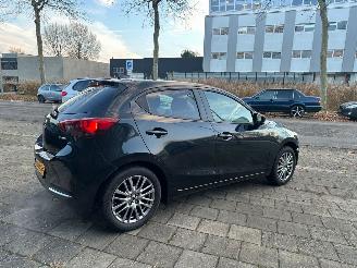 Unfallwagen Mazda 2 1.5 Skyactiv-G Luxury 2021/5