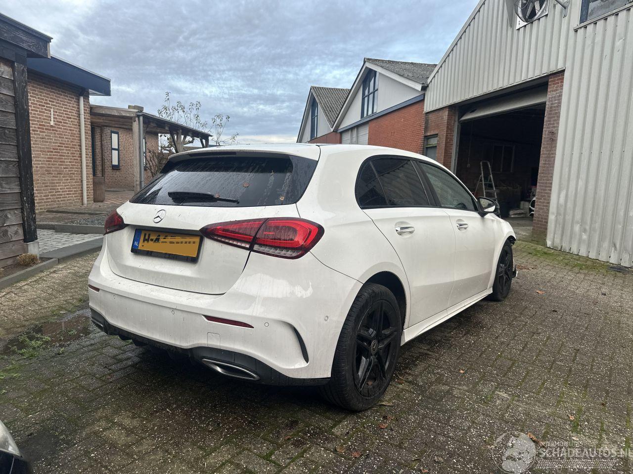 Mercedes A-klasse 220 Premium Plus Automaat Pano AMG Line