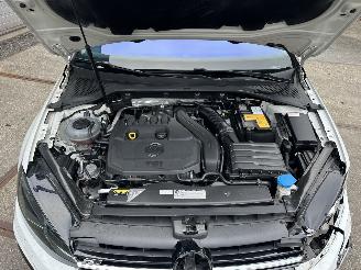 Volkswagen Golf 1.5 TSI DSG R-Line picture 8