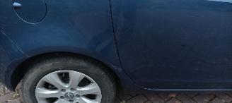 Opel Meriva 1.4-Turbo 140pk Automatik Innovation uitvoering Navi Climatecontrol CruiseControl Stoelverwarming stuurwiel met verwarming trekhaak Achteruitrijcamera privacy glas Mistlampen Led-Dagrijverlichting picture 30