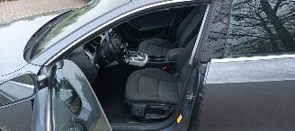 Audi A5 A5-Sportback 2.0-TDI Automatik Navi Xenon Led Climatecontrol CruiseControl Stoelverwarming Lichtautomaat Regensensor Trekhaak Parkeersensoren 18-inch Audi velgen picture 13