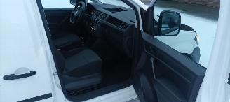 Volkswagen Caddy 2.0 TDI DPF Airconditioning Elektrische ramen Elektrische-spiegels met verwarming Centrale vergrendeling met afstandsbediening Start-Stop systeem Tussenwand met doorkijk glas achteruitrijspiegel picture 9