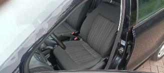 Volkswagen Polo 1.4-TDI Climatecontrol Stoelverwarming leren stuurwiel regensensor Front radar remassist Metallic lak 15 inch velgen picture 16